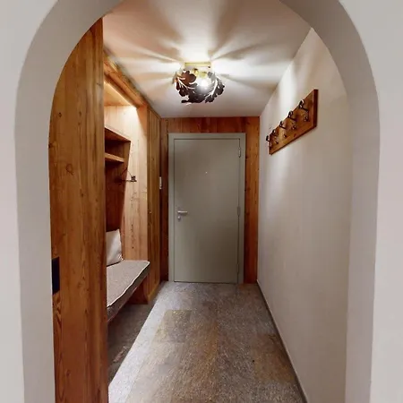 Tschuetta 2 Apartament *